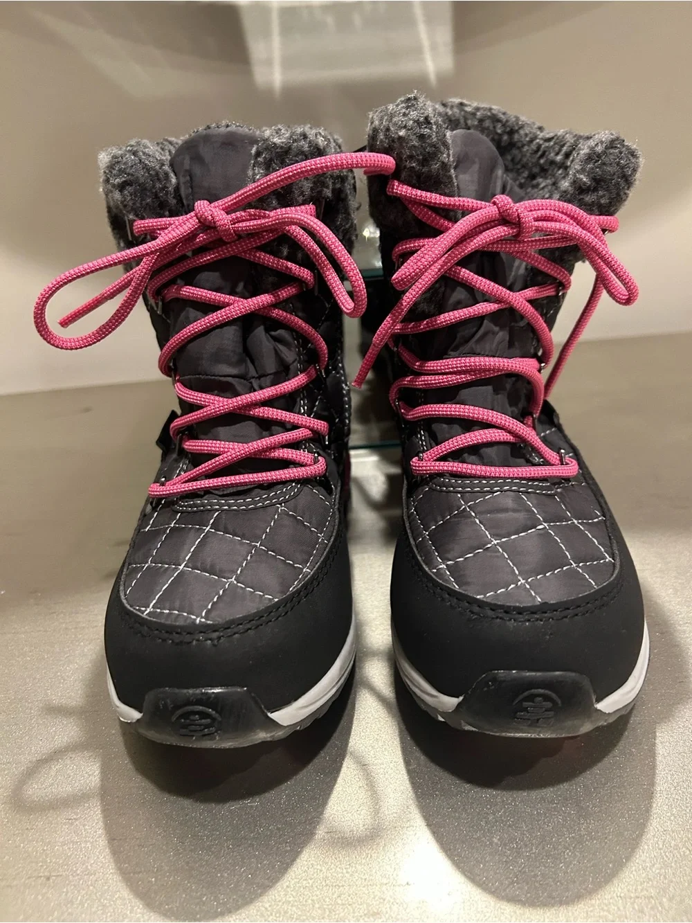Kamik quilted gray